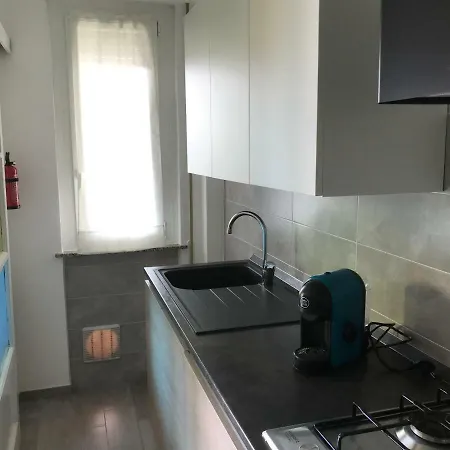 Apartment La Conchiglia A Marina Marina Di Carrara